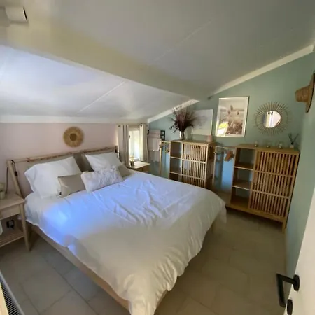 Casa vacanze Charlie&chloé’s Beachcondo ***** *